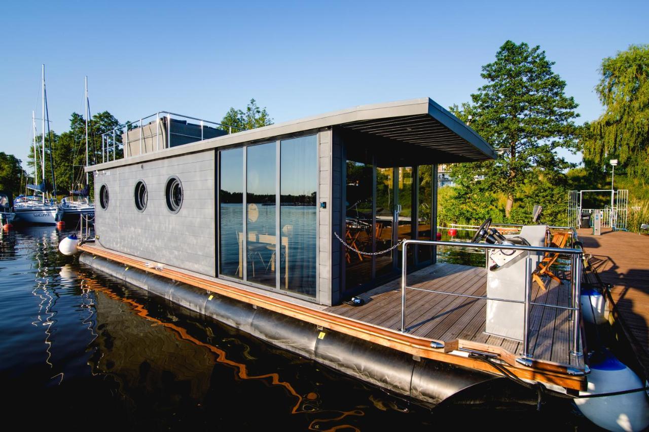 Houseboat- Dom Na Wodzie Z Sauna I Mozliwoscia Plywania ايوافا المظهر الخارجي الصورة